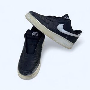 Nike Air Force 1 Men’s Size 8 Black with White Distressed Sneakers